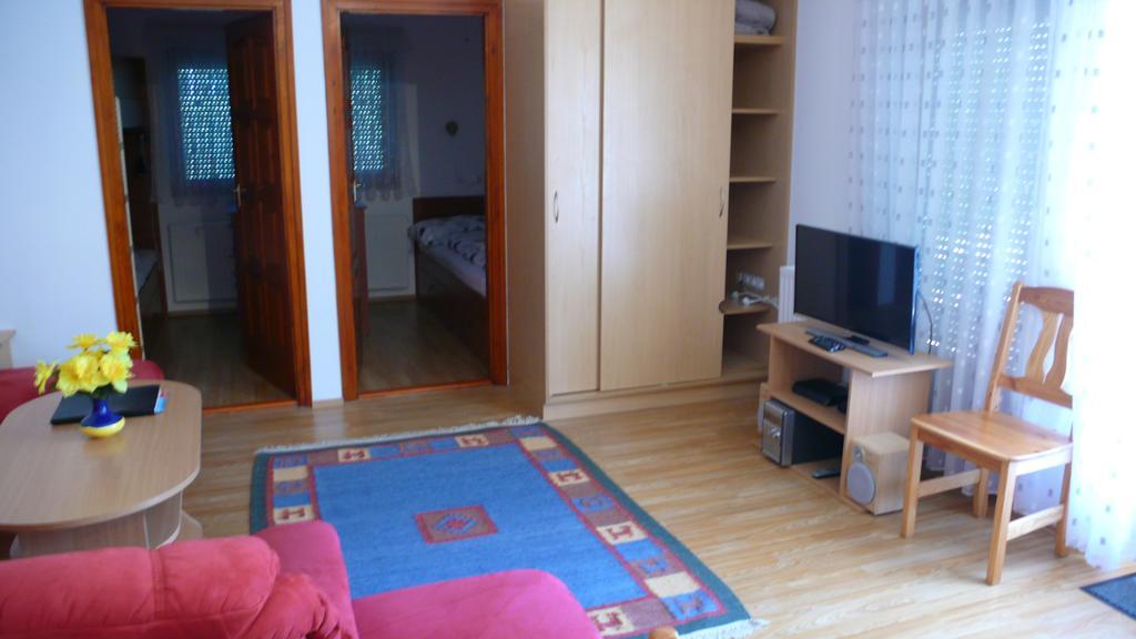 Apartmán Nyarido Apartman Alsóörs Exteriér fotografie